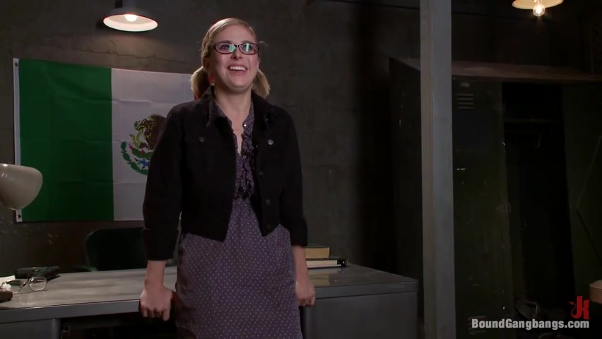 American Gal's Initial Gangbang & Double Penetration Experience in Mexico: Featuring Penny Pax