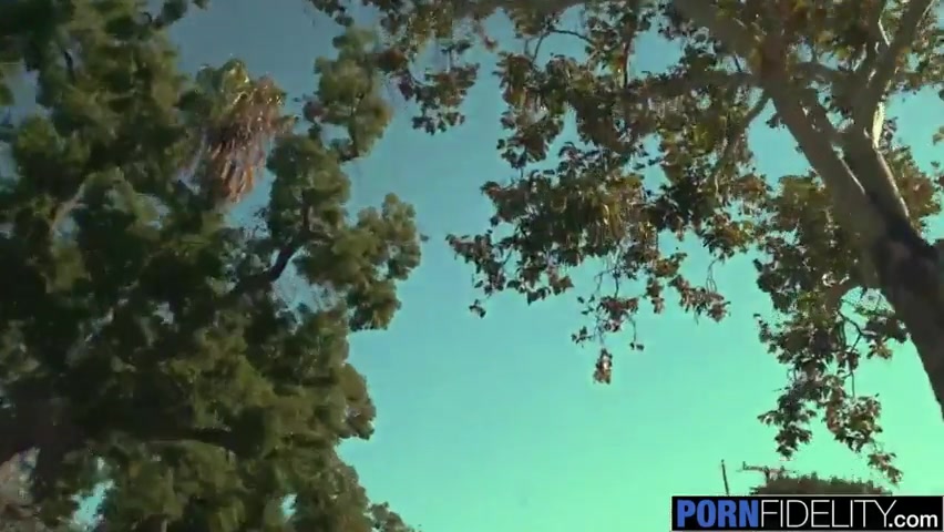 Goth Girl Turned On (1)